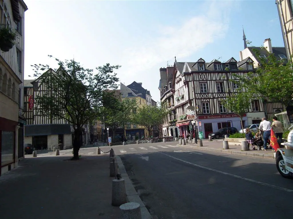 Rouen 2011 110 20130219 1436117762