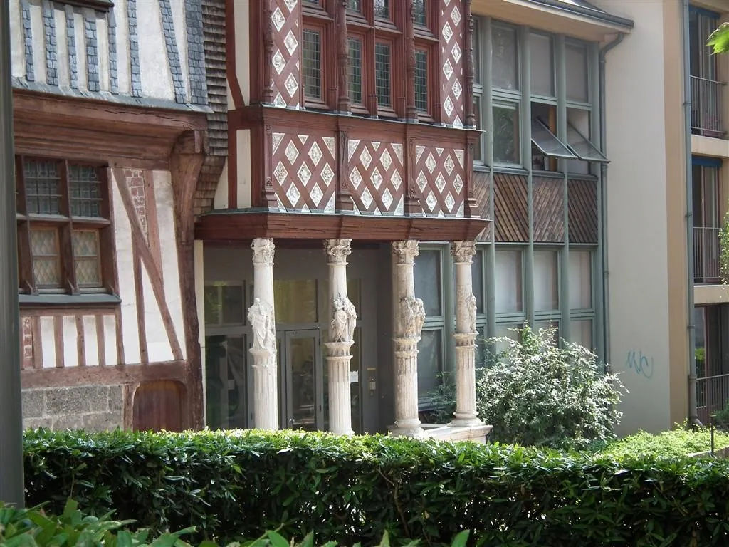 Rouen 2011 149 20130219 1772115162