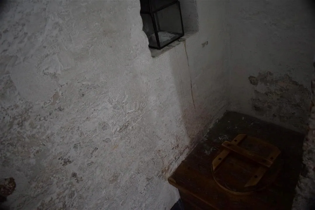 G19.1 the round tower wed 19 jul 30