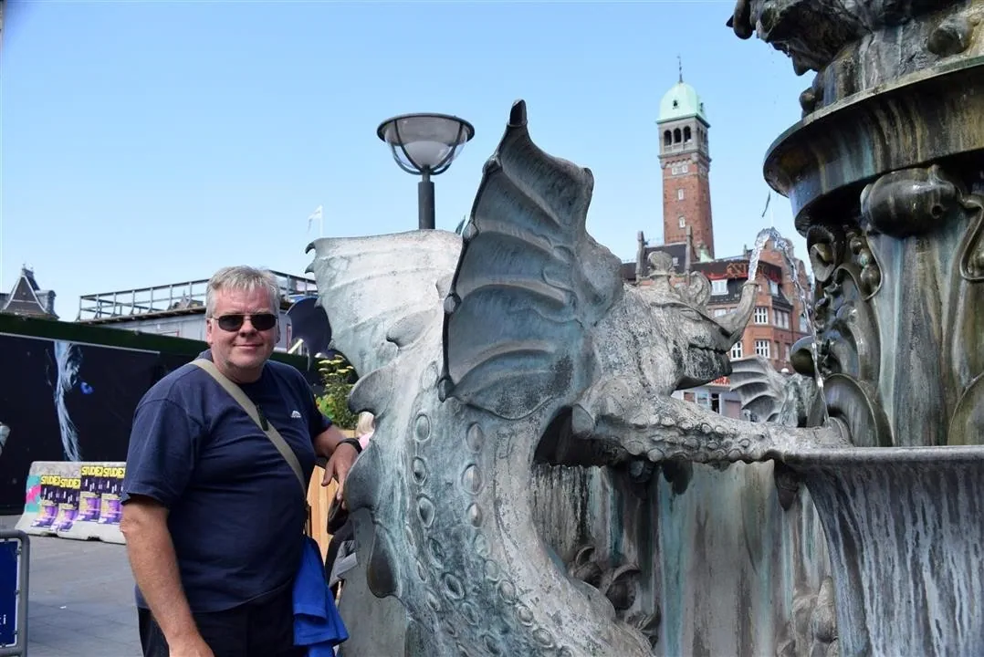 G19.2 historic copenhagen city centre wed 19 jul 20