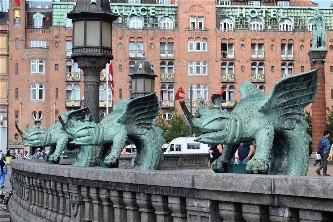 G19.2 historic copenhagen city centre wed 19 jul 27