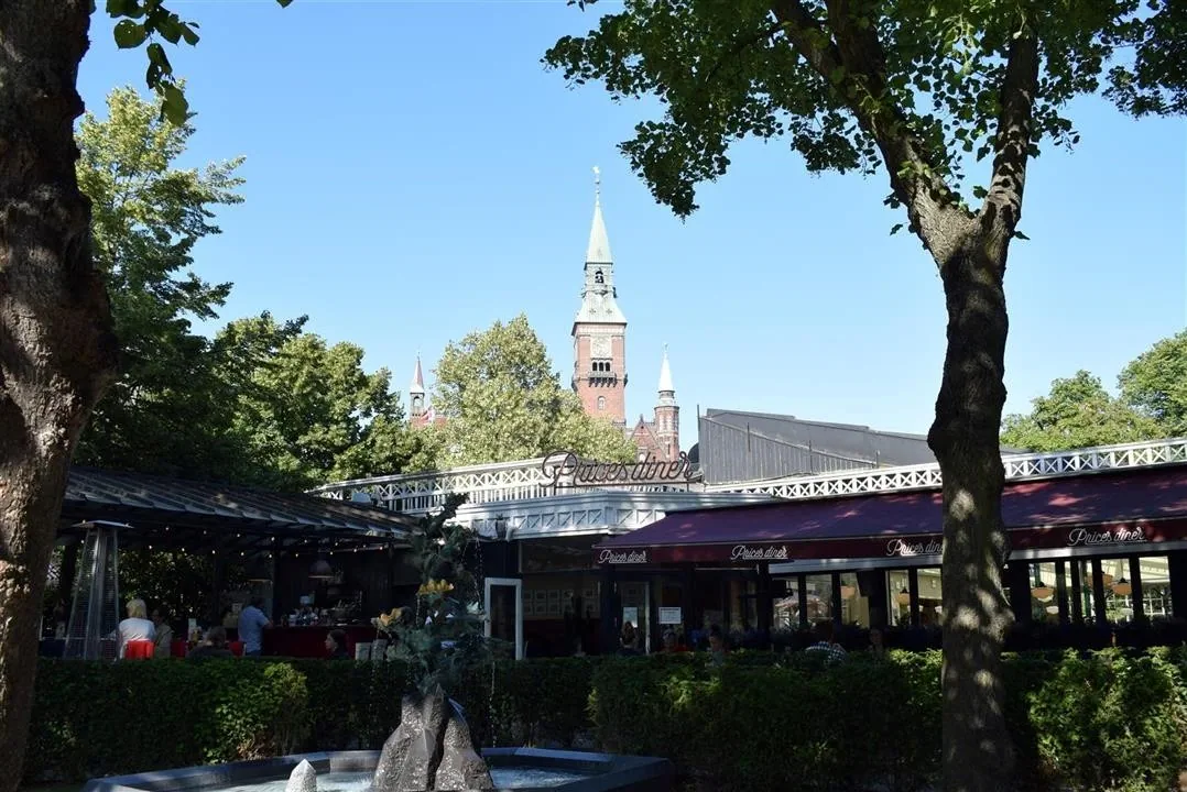 G19.3 tivoli gardens wed 19 jul 26