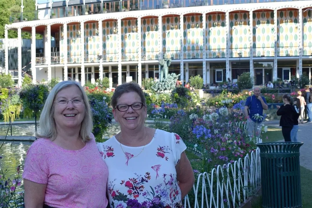 G19.4 tivoli gardens cont. wed19 jul 28