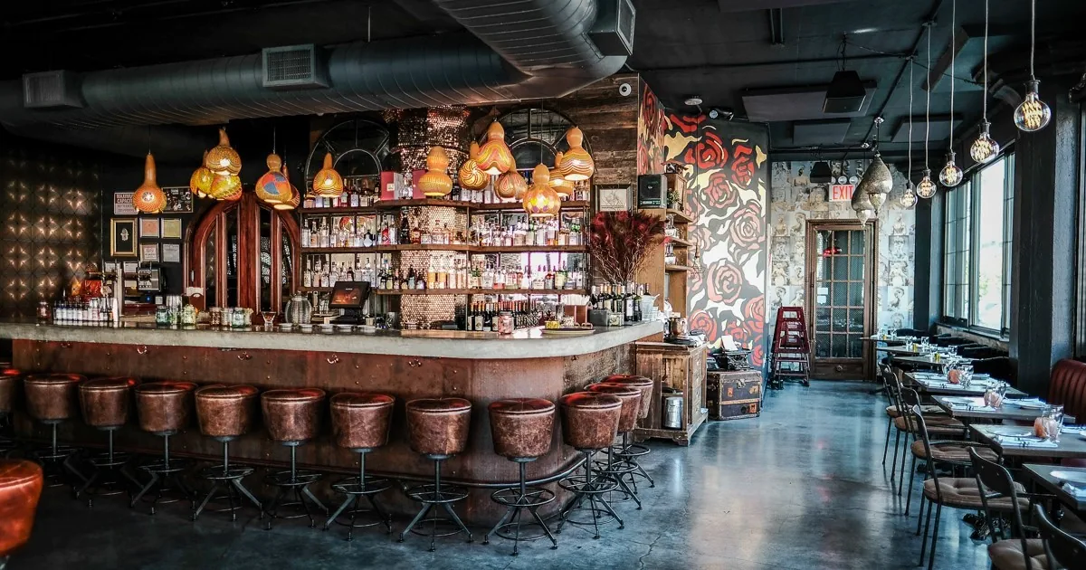 Pfh mundo dining room2